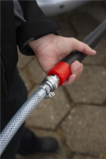 Load image into Gallery viewer, Vikan Hose Coupling 1/2&quot; ( Q ) To Fit All Waterfed Poles
