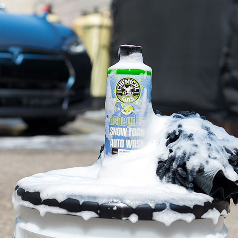 Load image into Gallery viewer, Chemical Guys Honeydew Snow Foam Premium Auto Wash 473ml (16oz)
